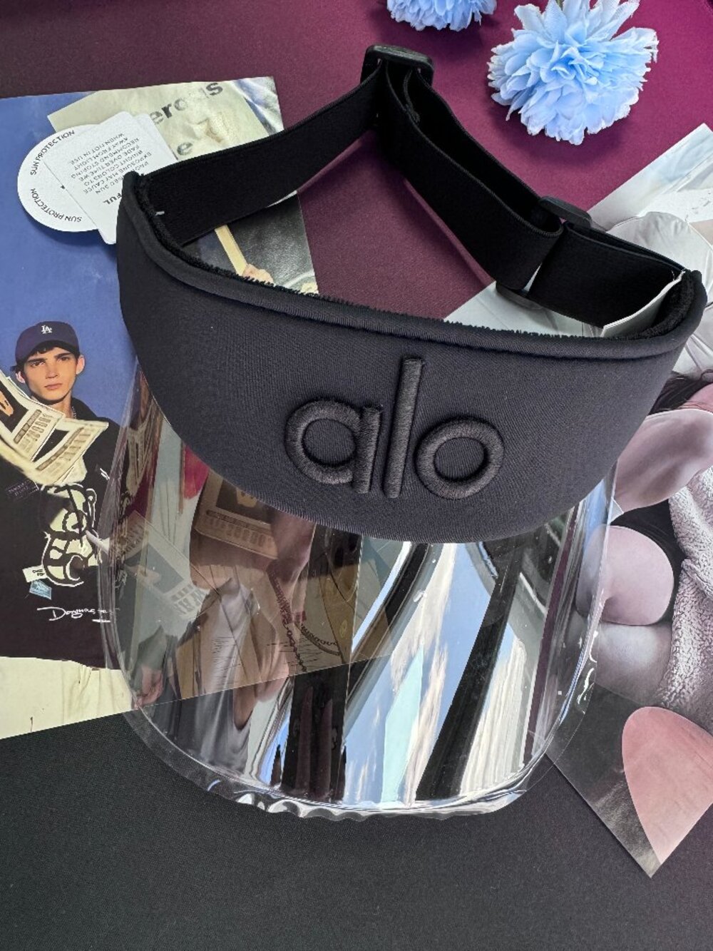 NWT  Alo Yoga Airlift Solar Visor Black Tennis Golf Running Sun Hat ☀️😘